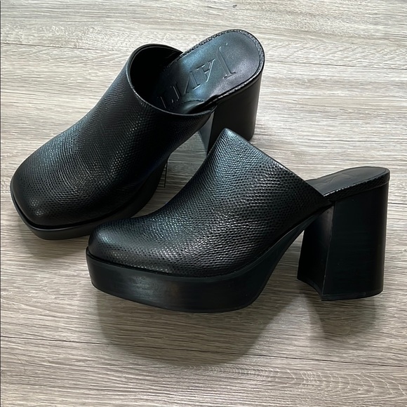 Eric Javits Black Platform Mules | Chunky Heel Y2K Style | Size 7 - Picture 1 of 8